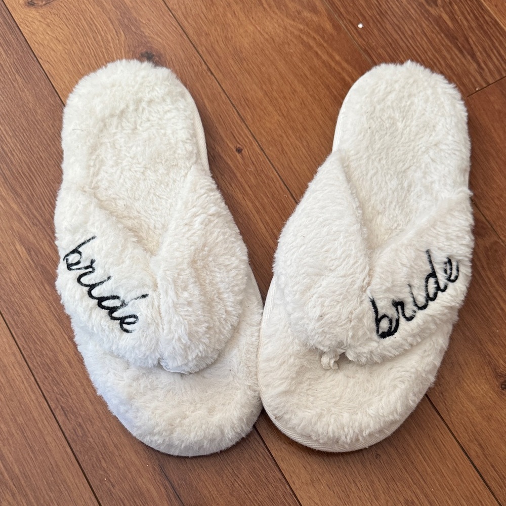Fluffy White Bride Slippers